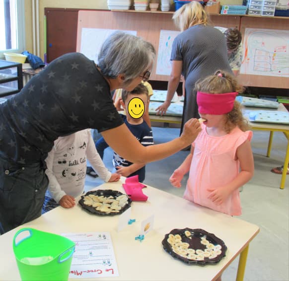 Atelier pédagogique 'Les fruits, les légumes, les 5 sens' pour enfants de 2 à 10 ans